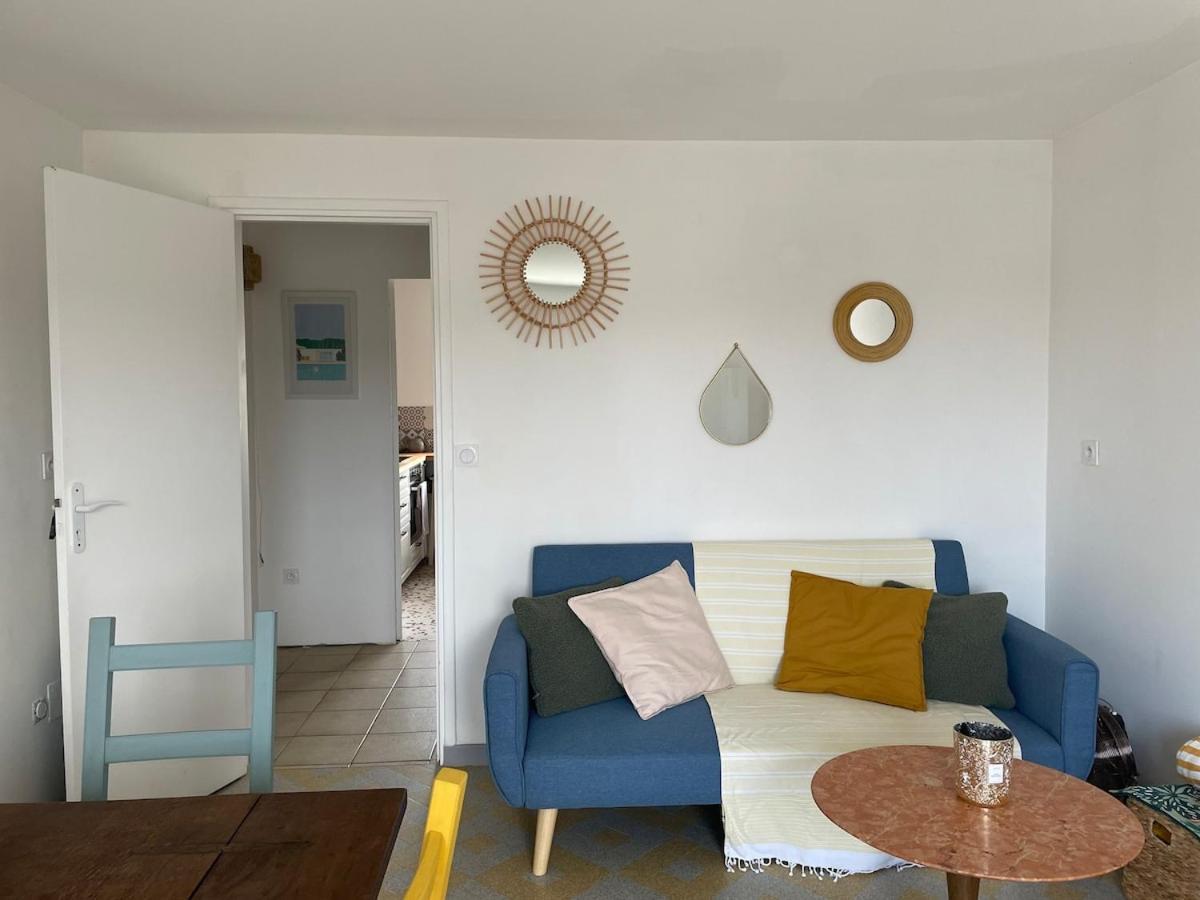 Maison Calme A Un 15min A Pied De La Holiday home